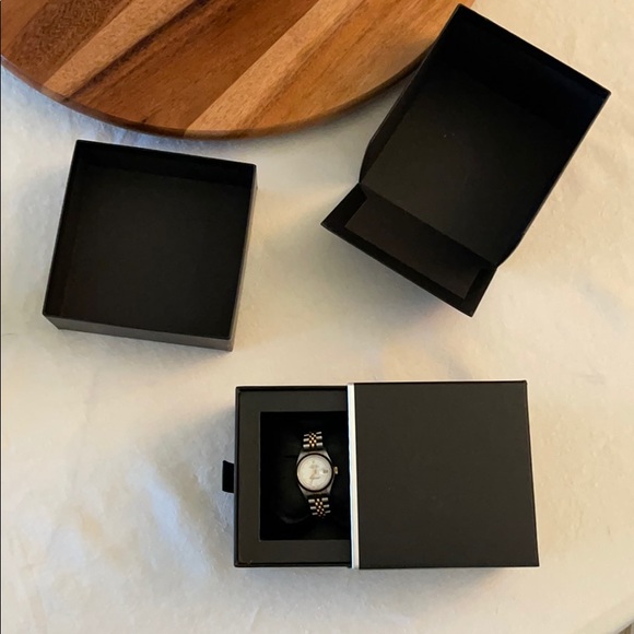 Vintage Rolex Datejust Watch - Picture 10 of 15